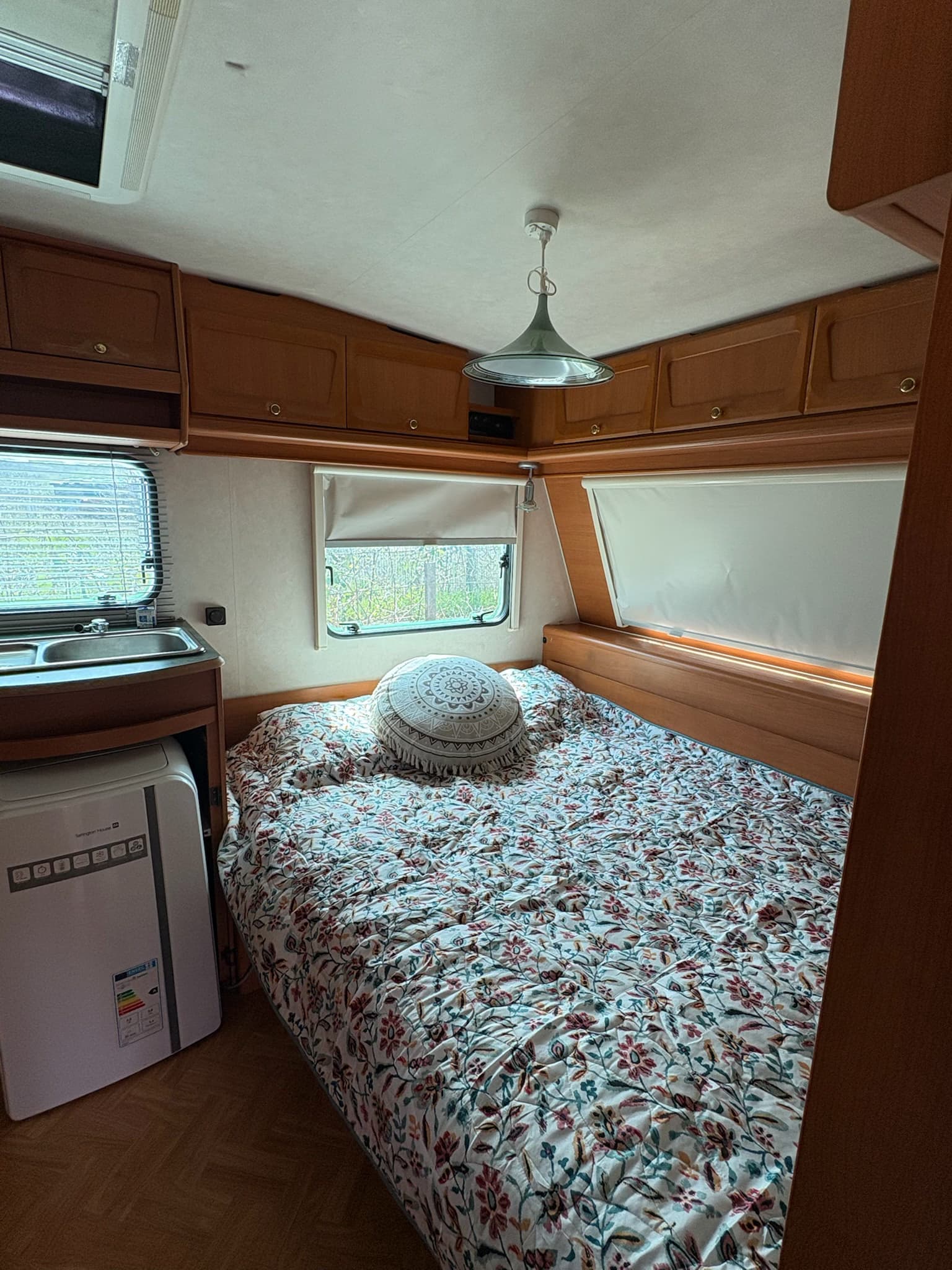 Спалнята на Elysium I — легло и спално бельо